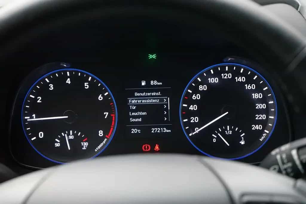 Hyundai KONA 1.0 T-GDI Kamera Navi DAB Klima 09/2020-photo-27