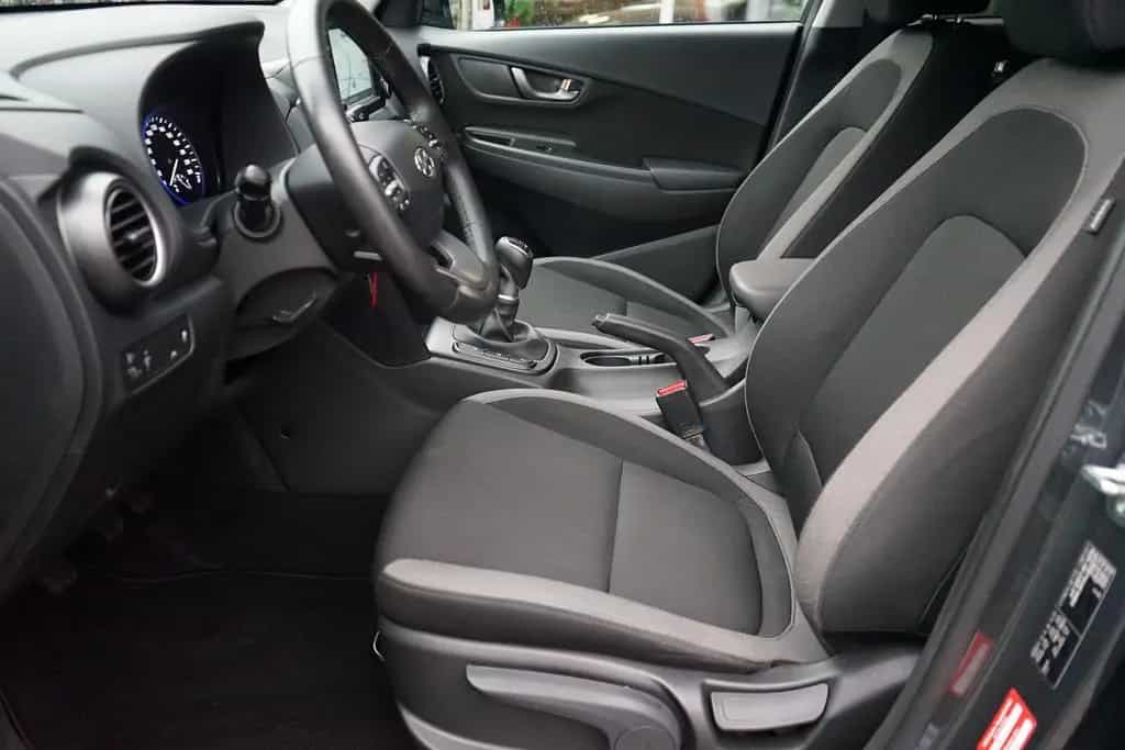 Hyundai KONA 1.0 T-GDI Kamera Navi DAB Klima 09/2020-photo-31
