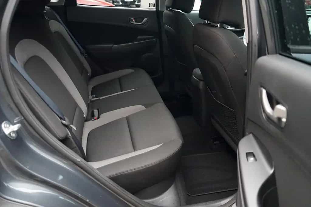 Hyundai KONA 1.0 T-GDI Kamera Navi DAB Klima 09/2020-photo-34