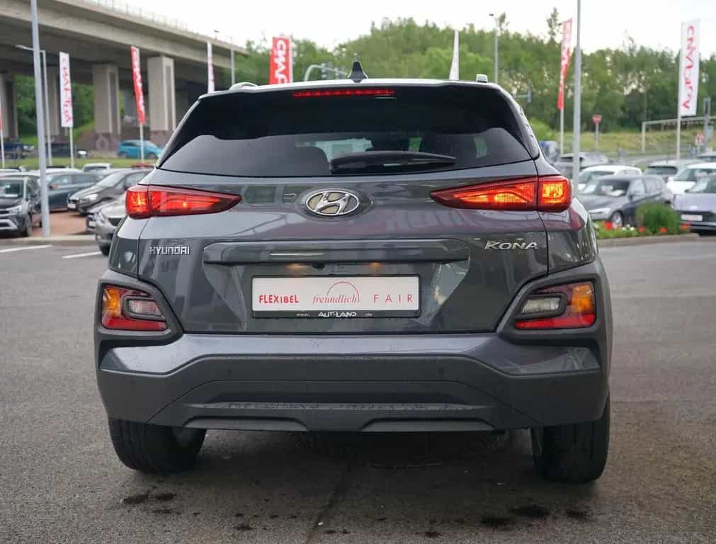 Hyundai KONA 1.0 T-GDI Kamera Navi DAB Klima 09/2020-photo-6