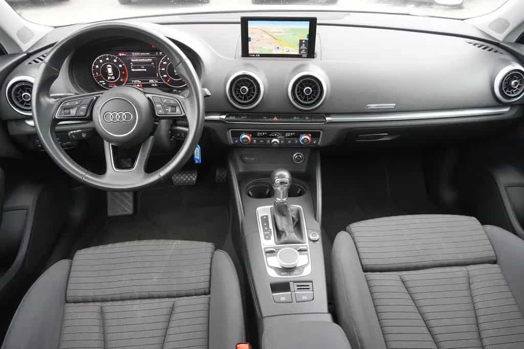 Audi A3 Sportback 1.5 TFSI S-Line LED Navi Tempomat 11/2018-photo-10