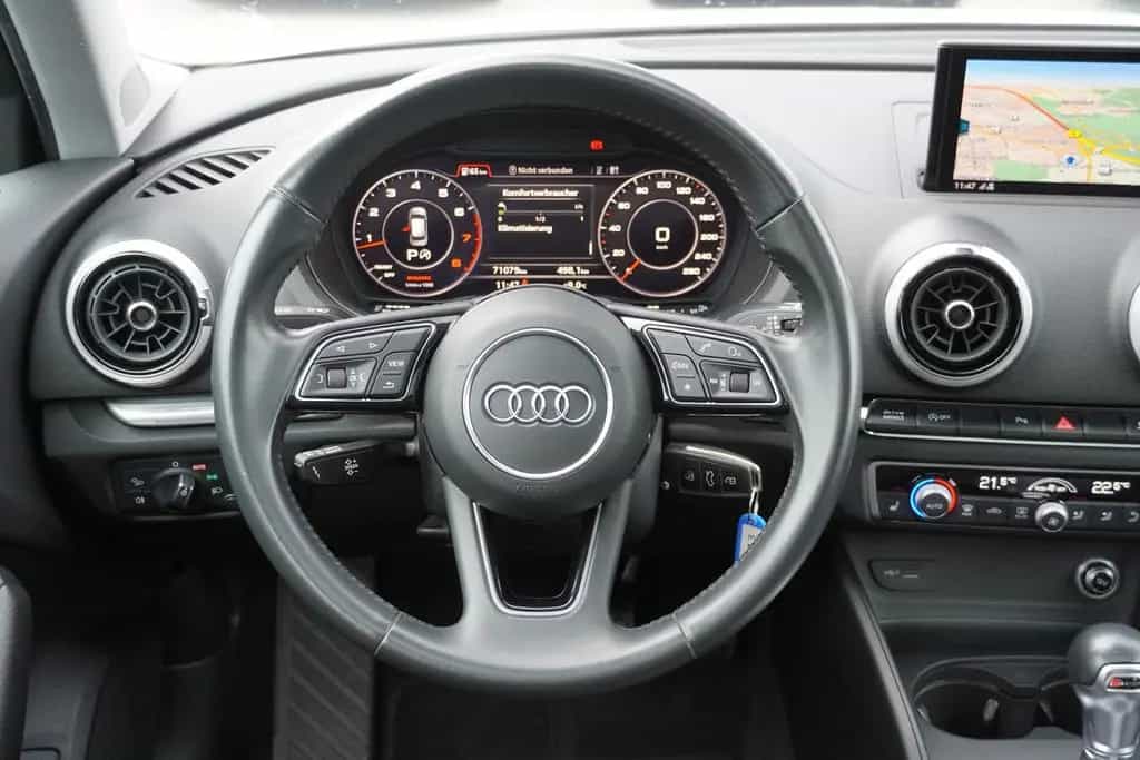 Audi A3 Sportback 1.5 TFSI S-Line LED Navi Tempomat 11/2018-photo-27