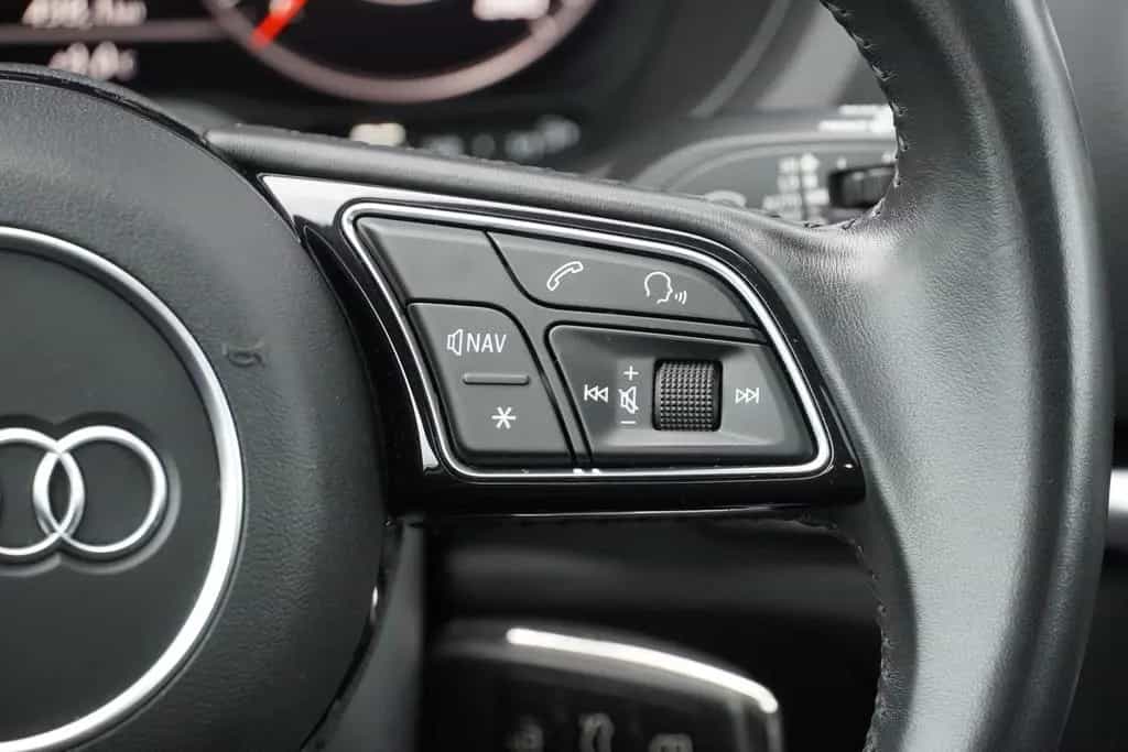 Audi A3 Sportback 1.5 TFSI S-Line LED Navi Tempomat 11/2018-photo-29