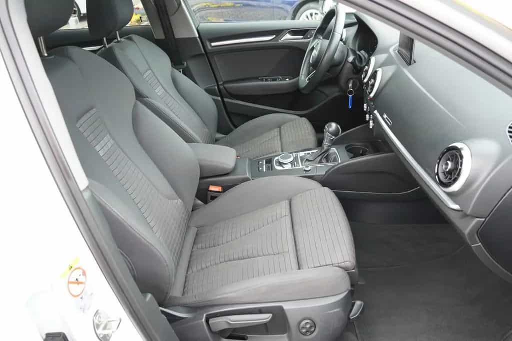 Audi A3 Sportback 1.5 TFSI S-Line LED Navi Tempomat 11/2018-photo-34