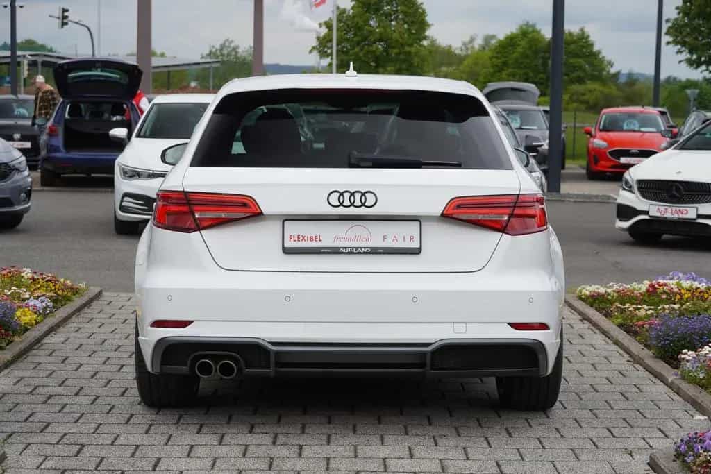 Audi A3 Sportback 1.5 TFSI S-Line LED Navi Tempomat 11/2018-photo-7