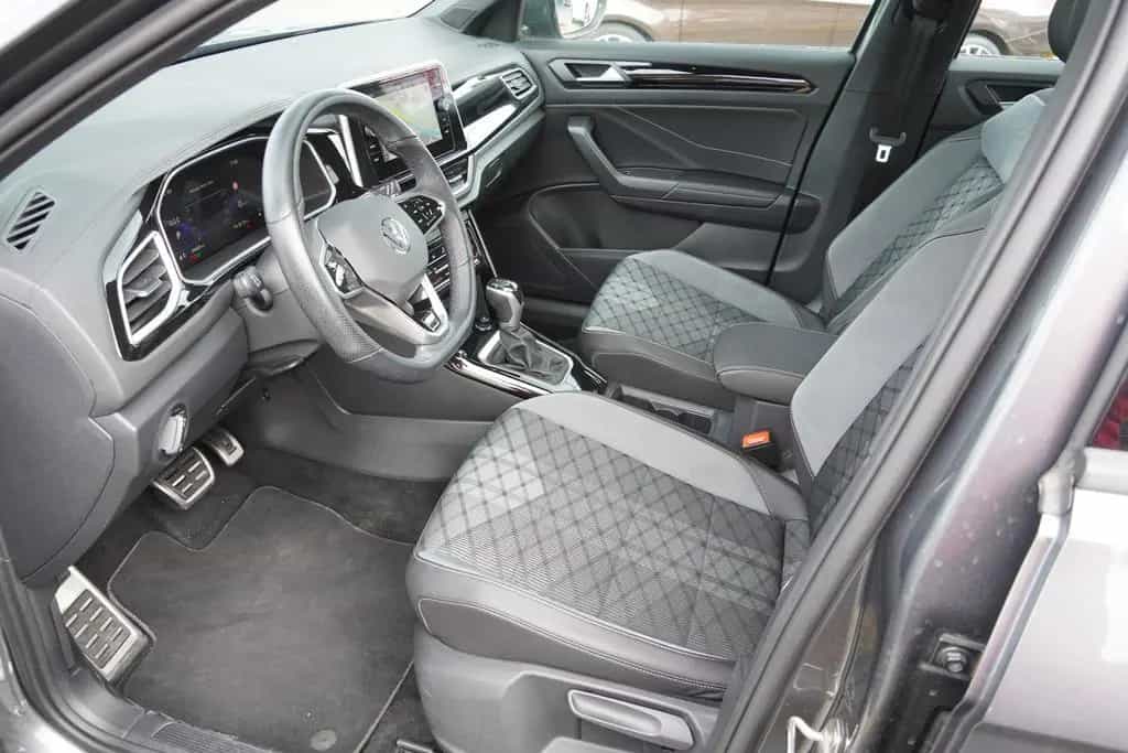 Volkswagen T-Roc 1.5 TSI DSG R-Line LED Navi ACC Keyless-Go 10/2022-photo-31