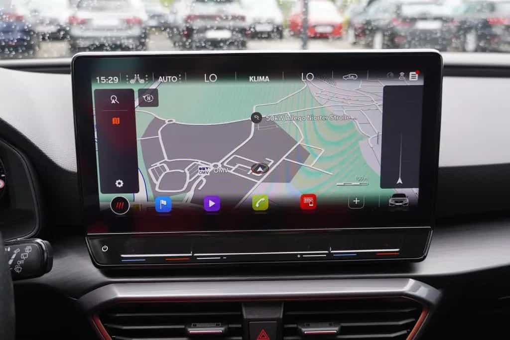 Cupra Leon 2.0 TSI 221 kW VZ Kamera LED Navi PDC ACC 06/2024-photo-11