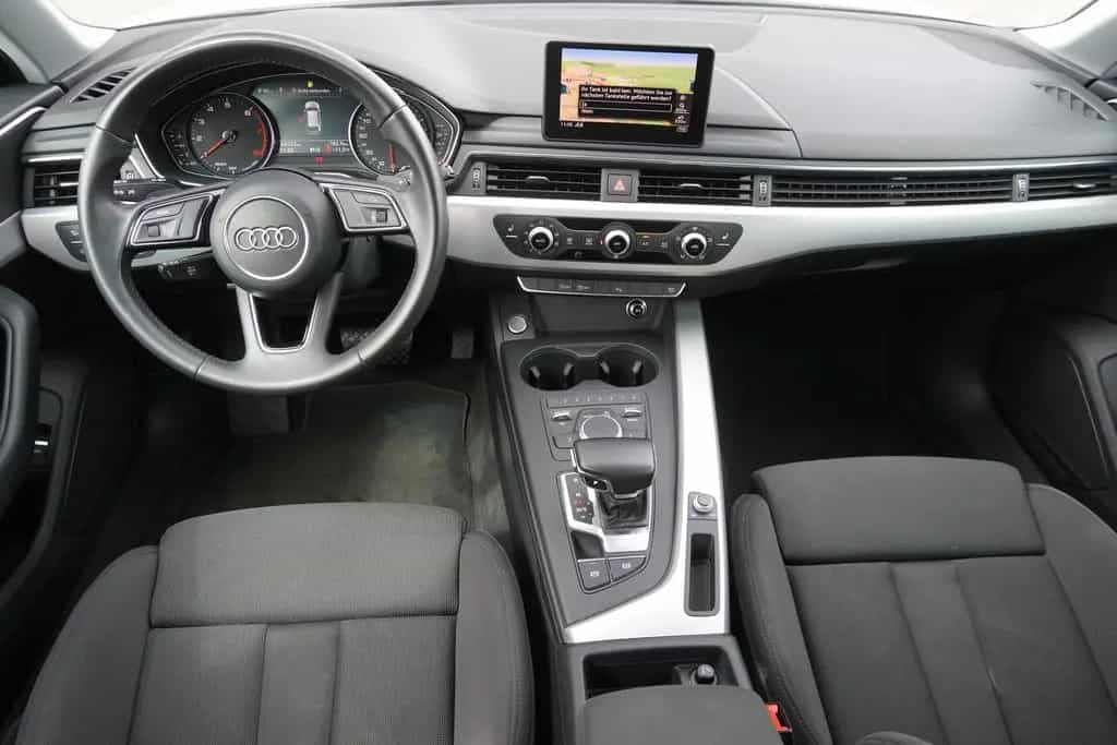 Audi A4 Avant 1.4 TFSI sport Tempomat Navi Keyless-Go 05/2018-photo-10