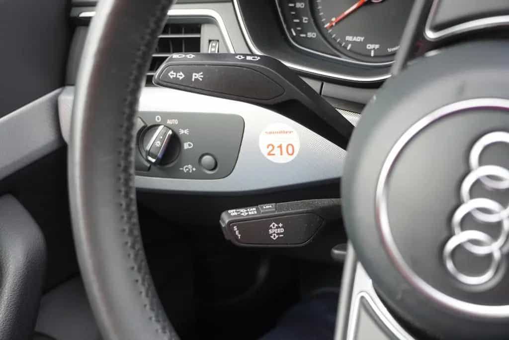 Audi A4 Avant 1.4 TFSI sport Tempomat Navi Keyless-Go 05/2018-photo-23