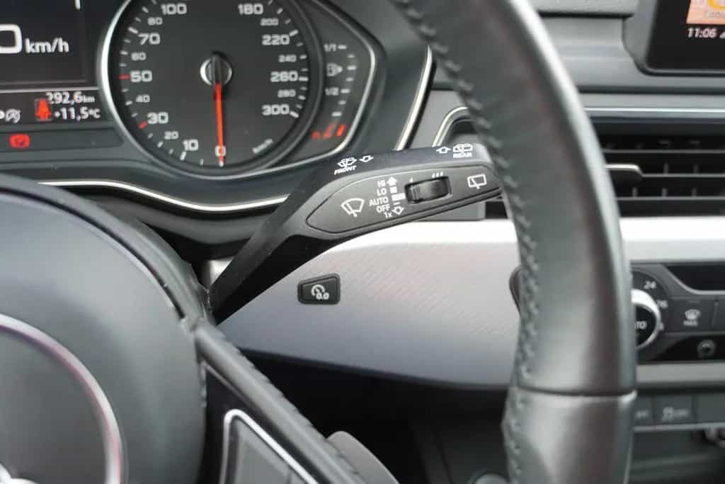 Audi A4 Avant 1.4 TFSI sport Tempomat Navi Keyless-Go 05/2018-photo-24