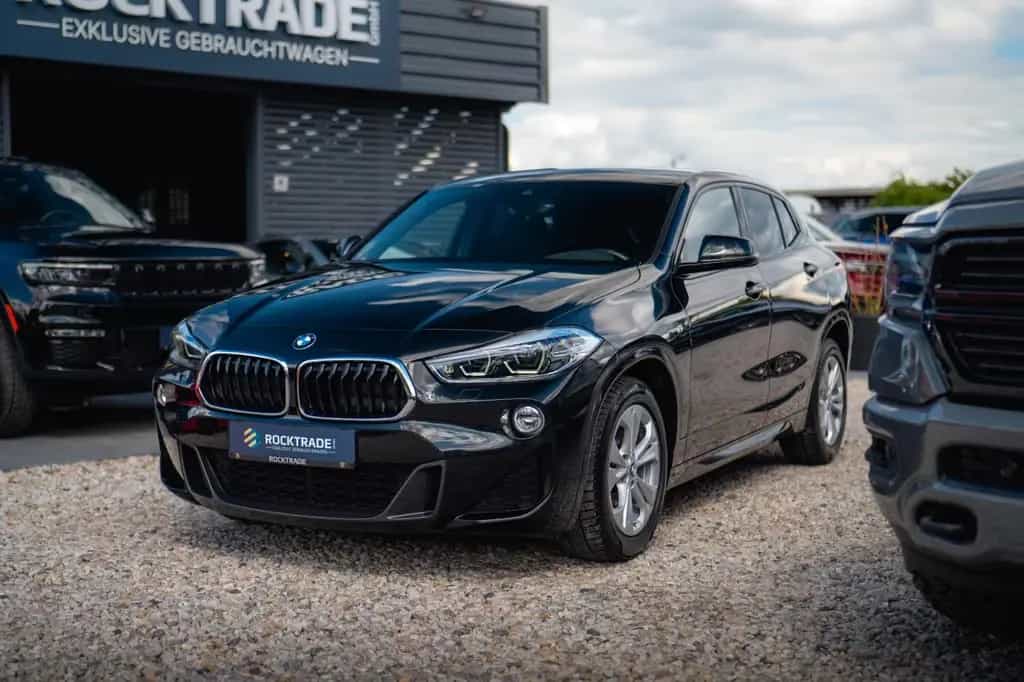 BMW X2 sDrive 18i M Sport Automatik *Alcantara*LED* 06/2019-photo-1