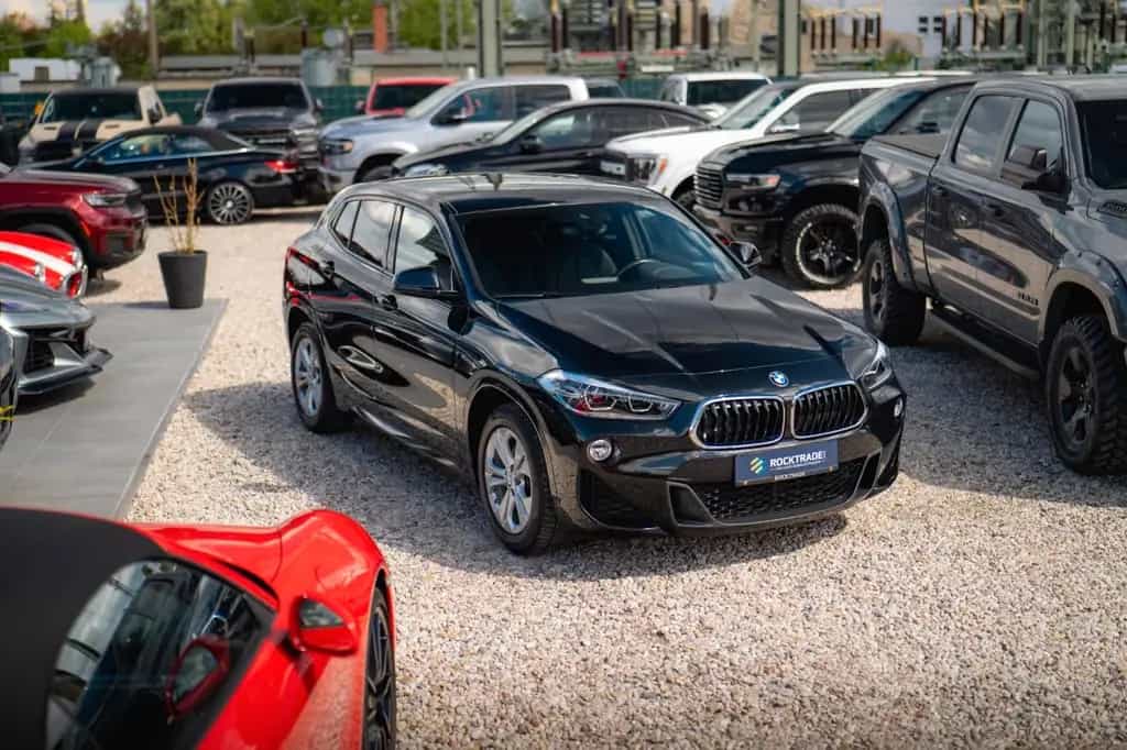 BMW X2 sDrive 18i M Sport Automatik *Alcantara*LED* 06/2019-photo-3