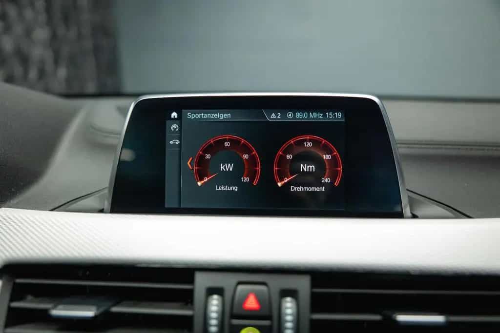 BMW X2 sDrive 18i M Sport Automatik *Alcantara*LED* 06/2019-photo-30