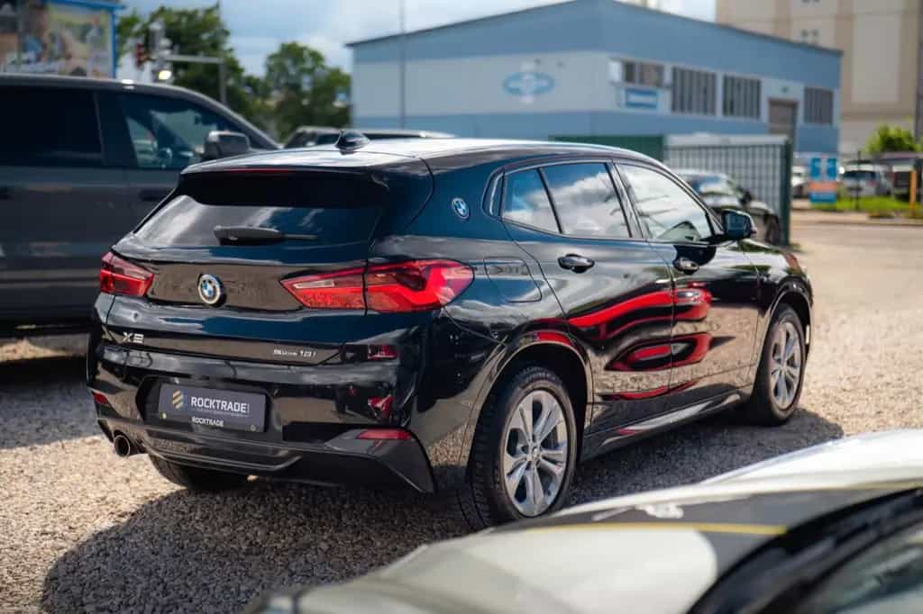 BMW X2 sDrive 18i M Sport Automatik *Alcantara*LED* 06/2019-photo-4