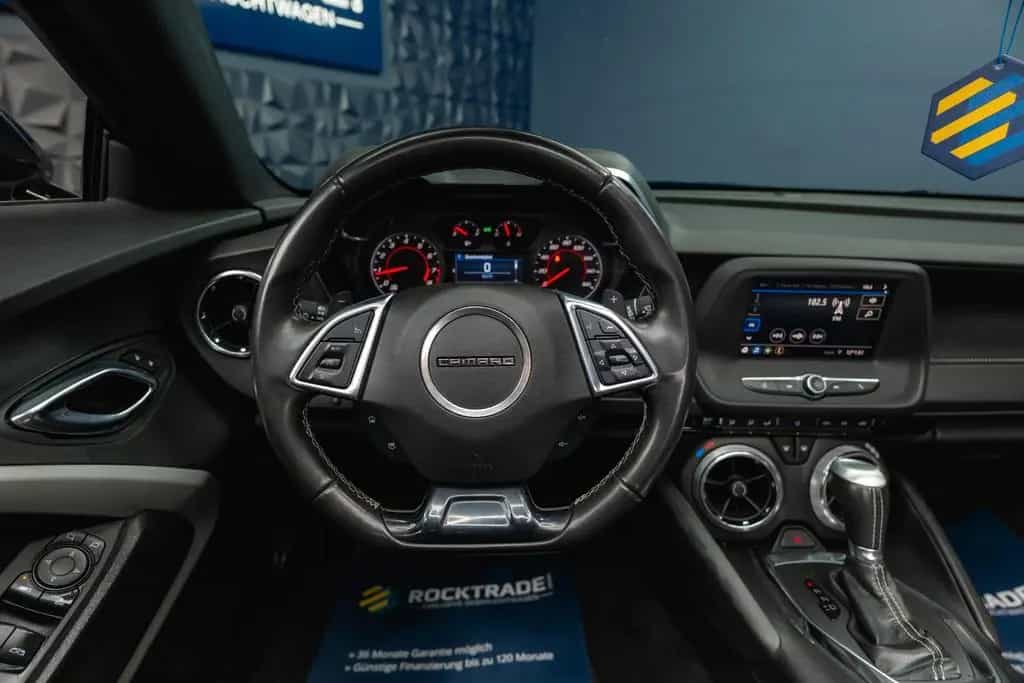 Chevrolet Camaro 2.0 Turbo Cabrio ZL1 Package *CarPlay*LED 04/2020-photo-31