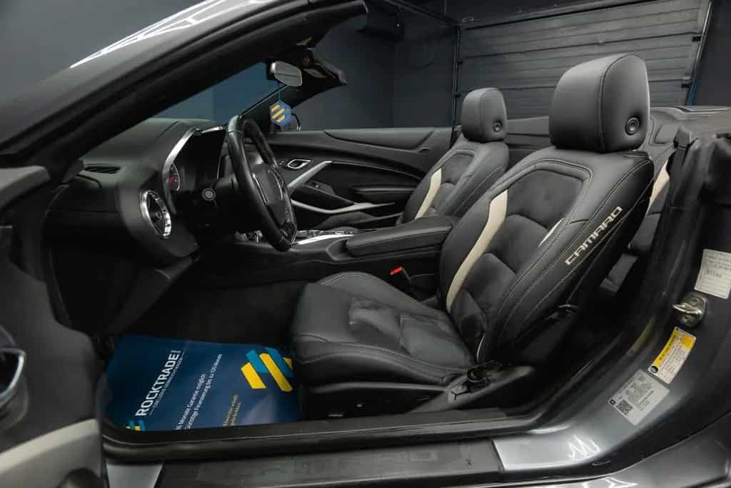 Chevrolet Camaro 2.0 Turbo Cabrio ZL1 Package *CarPlay*LED 04/2020-photo-35