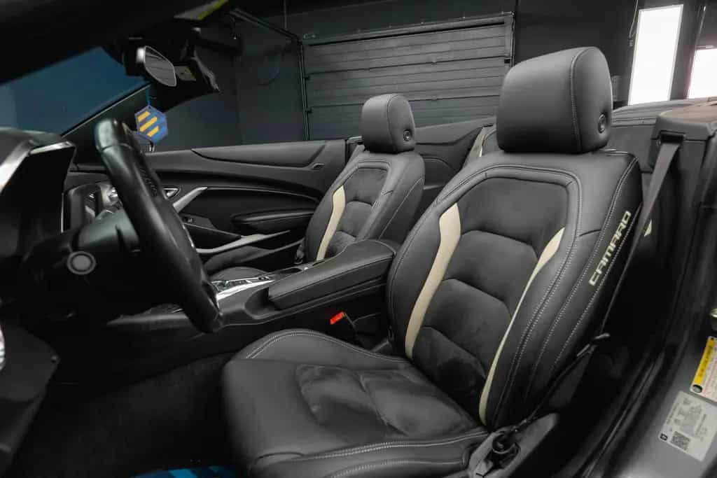 Chevrolet Camaro 2.0 Turbo Cabrio ZL1 Package *CarPlay*LED 04/2020-photo-36