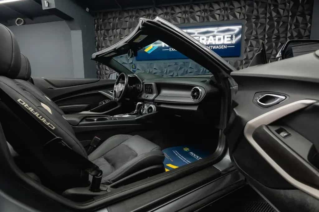 Chevrolet Camaro 2.0 Turbo Cabrio ZL1 Package *CarPlay*LED 04/2020-photo-38