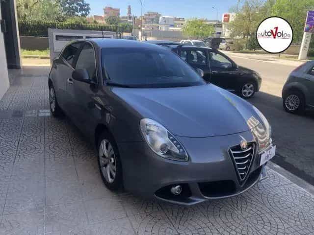Alfa Romeo Giulietta ALFA ROMEO Giulietta 1.6 JTDm-2 105 CV Distincti 07/2015-photo-13