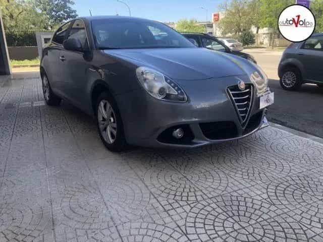 Alfa Romeo Giulietta ALFA ROMEO Giulietta 1.6 JTDm-2 105 CV Distincti 07/2015-photo-5