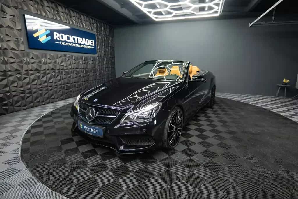 Mercedes-Benz E 500 V8 CGI AMG Night-Paket*FullOption*ACC*360* 04/2015-photo-10