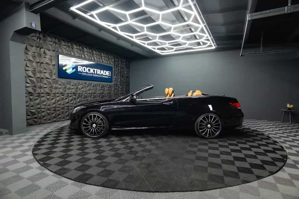 Mercedes-Benz E 500 V8 CGI AMG Night-Paket*FullOption*ACC*360* 04/2015-photo-24