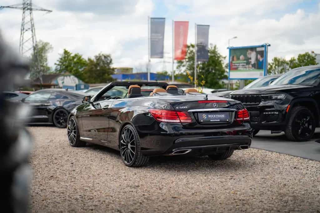 Mercedes-Benz E 500 V8 CGI AMG Night-Paket*FullOption*ACC*360* 04/2015-photo-8