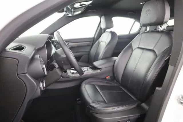 Alfa Romeo Stelvio ALFA ROMEO Stelvio Stelvio 2.2 Turbodiesel 210 C 07/2023-photo-1