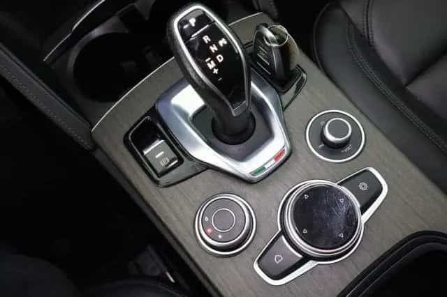 Alfa Romeo Stelvio ALFA ROMEO Stelvio Stelvio 2.2 Turbodiesel 210 C 07/2023-photo-13