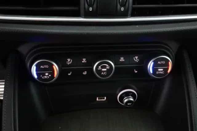 Alfa Romeo Stelvio ALFA ROMEO Stelvio Stelvio 2.2 Turbodiesel 210 C 08/2023-photo-12