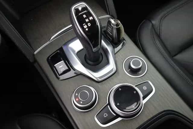 Alfa Romeo Stelvio ALFA ROMEO Stelvio Stelvio 2.2 Turbodiesel 210 C 08/2023-photo-13