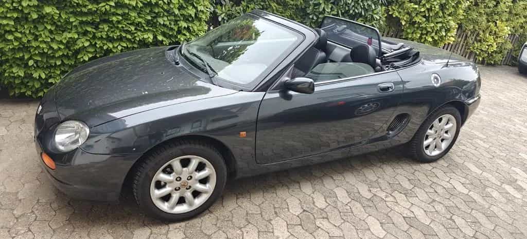 MG MGF 1.8i 07/1997-photo-2