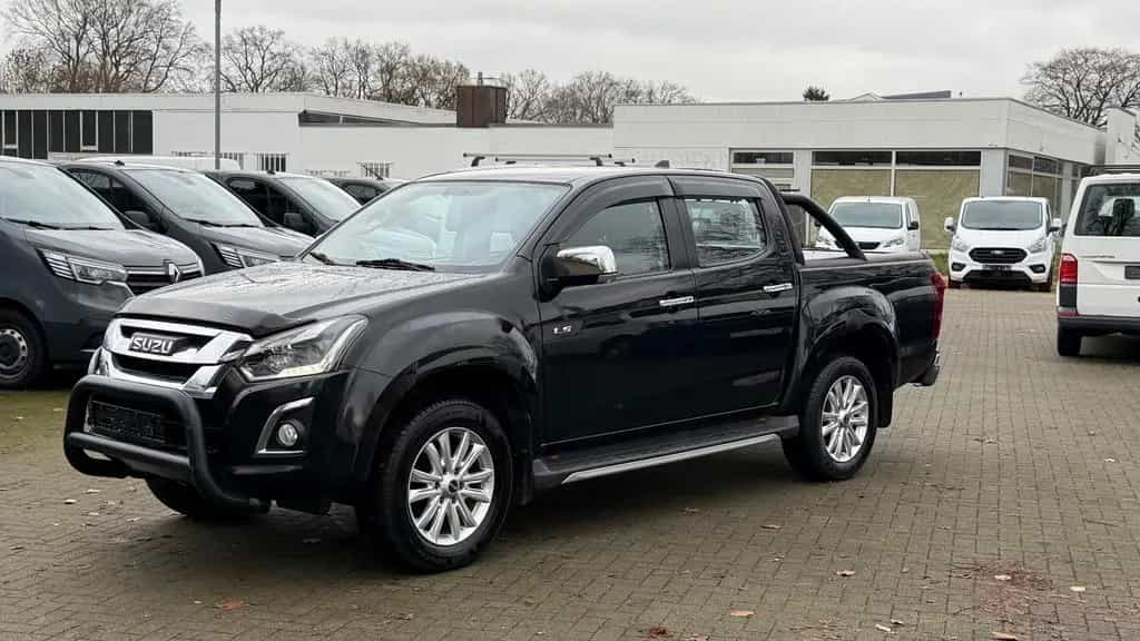 Isuzu D-Max DOUBLE CAB 4WD LS AUTOM/LEDER/KAMERA/AHK 08/2020-photo-0
