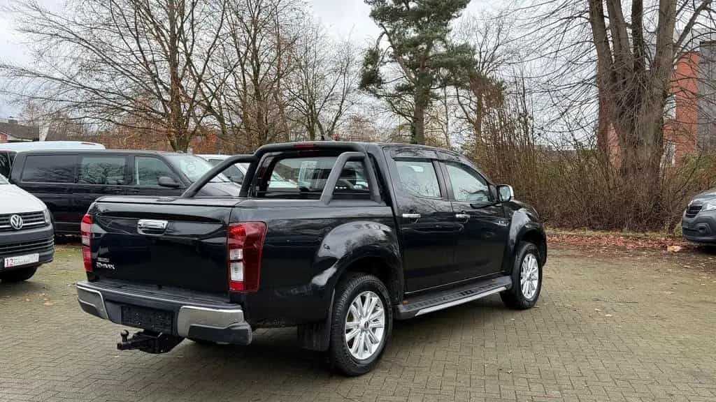 Isuzu D-Max DOUBLE CAB 4WD LS AUTOM/LEDER/KAMERA/AHK 08/2020-photo-4