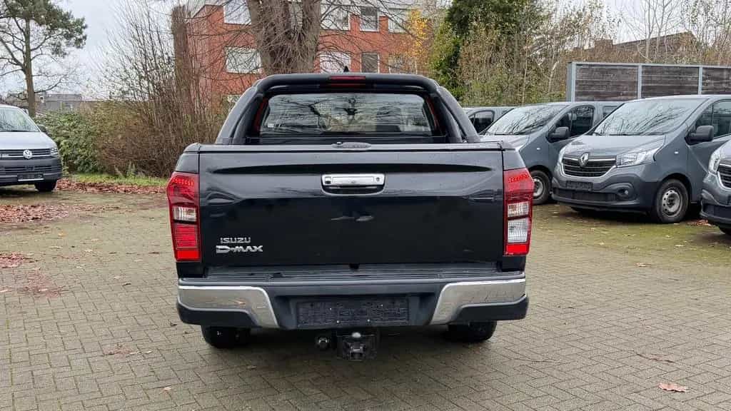 Isuzu D-Max DOUBLE CAB 4WD LS AUTOM/LEDER/KAMERA/AHK 08/2020-photo-5