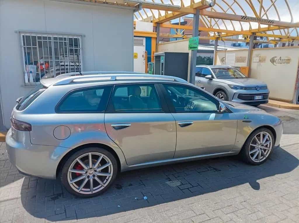 Alfa Romeo 159 1.9 JTDm 150CV Sportwagon Progres 10/2009-photo-1