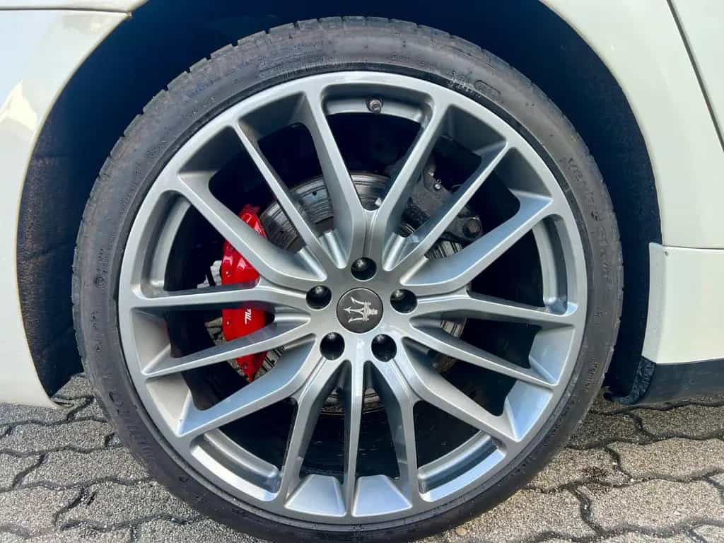 Maserati Quattroporte 3.0 V6 GranSport S Q4 Automatik*TOP 12/2017-photo-24