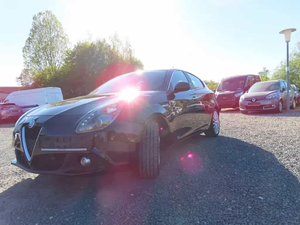 Alfa Romeo Giulietta 1.4 TB 16V MultiAir 125 kW TCT Super 07/2016-photo-1