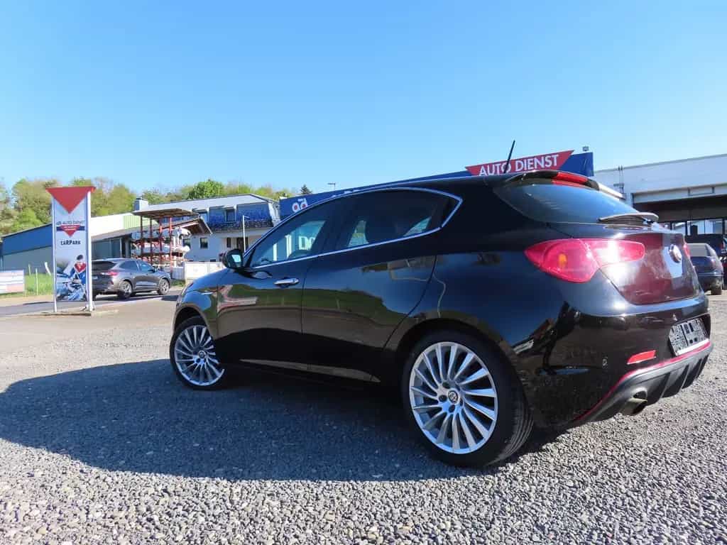 Alfa Romeo Giulietta 1.4 TB 16V MultiAir 125 kW TCT Super 07/2016-photo-7