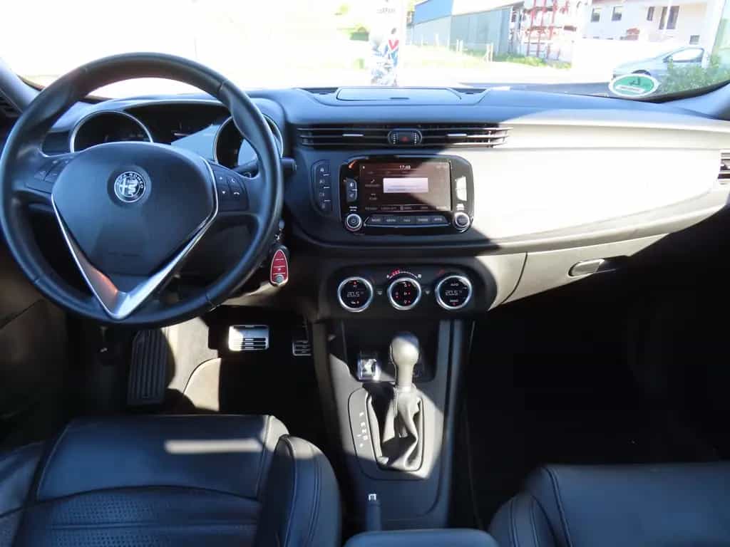 Alfa Romeo Giulietta 1.4 TB 16V MultiAir 125 kW TCT Super 07/2016-photo-9