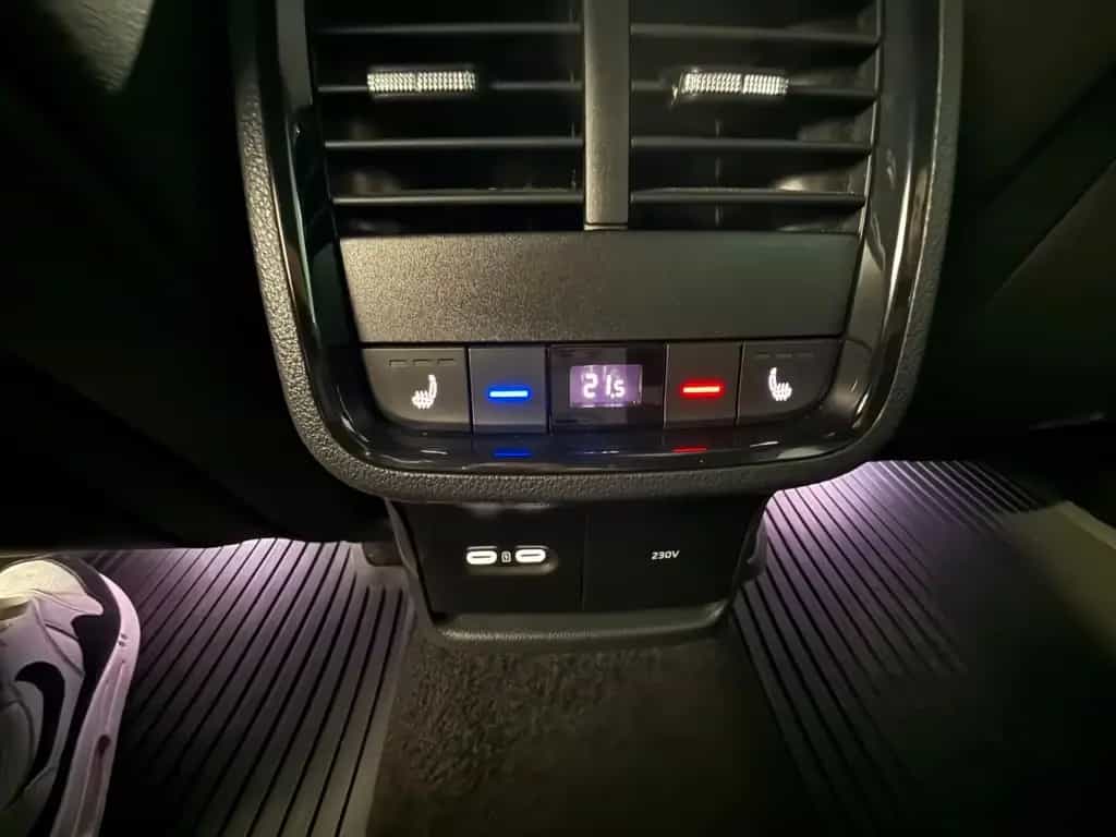 Skoda Octavia Lim. RS/KAMERA/ACC/TOT/AHK/ 03/2023-photo-20