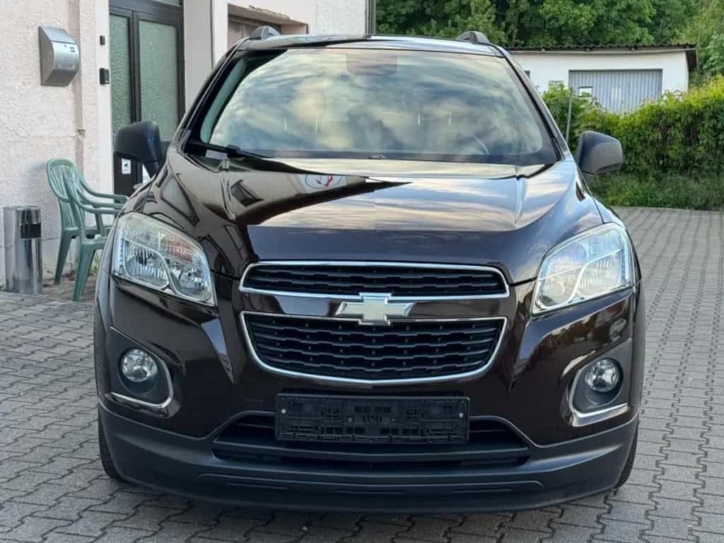 Chevrolet Trax 4x4 LS+ TEMPOMAT PDC 08/2013-photo-11