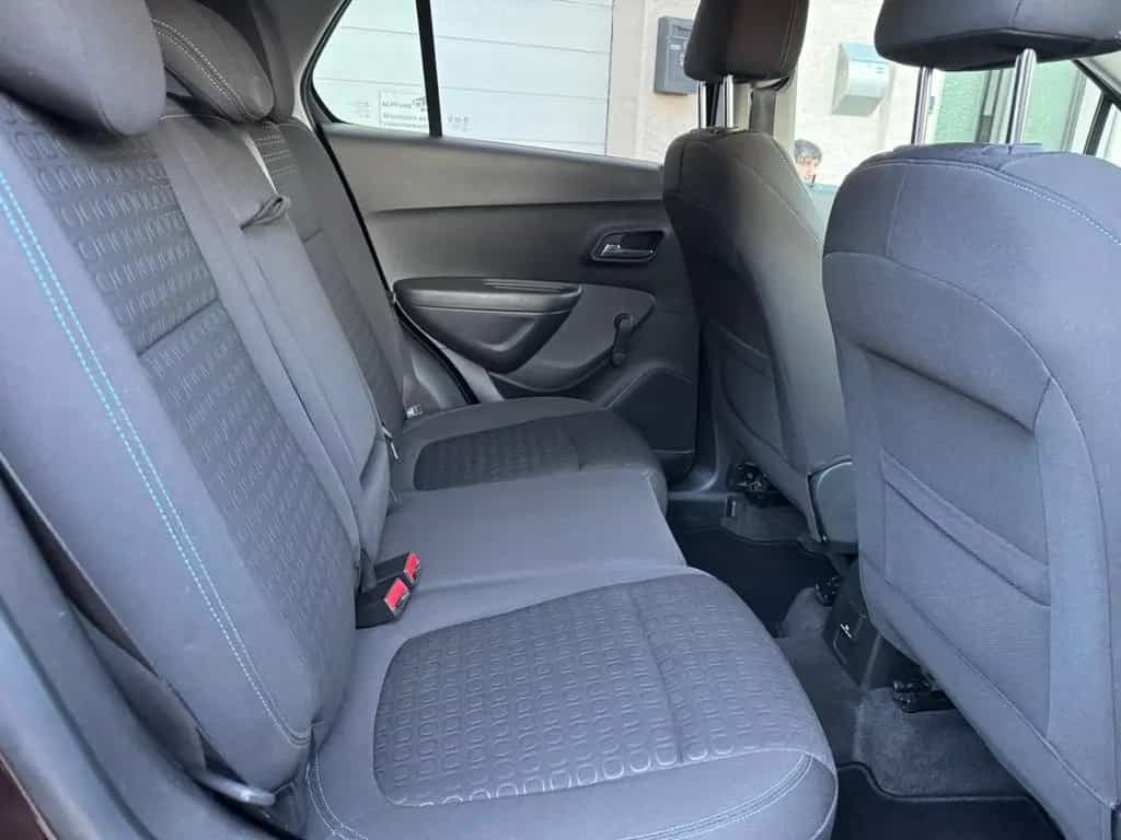 Chevrolet Trax 4x4 LS+ TEMPOMAT PDC 08/2013-photo-17