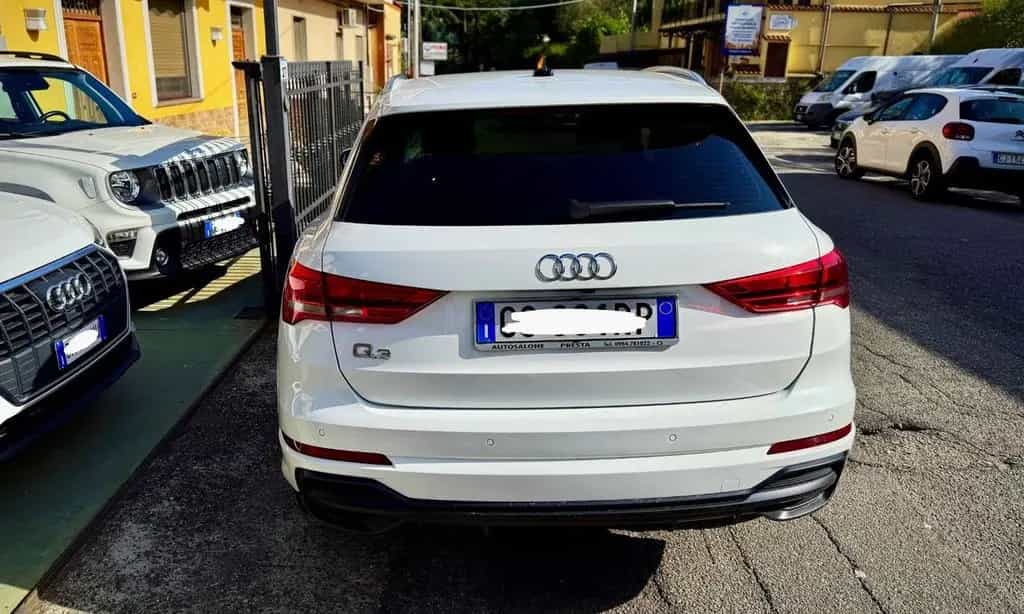 Audi Q3 2.0 TDI SLine Edition STronic - 2021 08/2021-photo-2