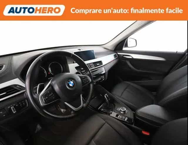 BMW X1 sDrive18d xLine 09/2021-photo-6