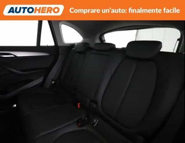 BMW X1 sDrive18d xLine 09/2021-photo-8