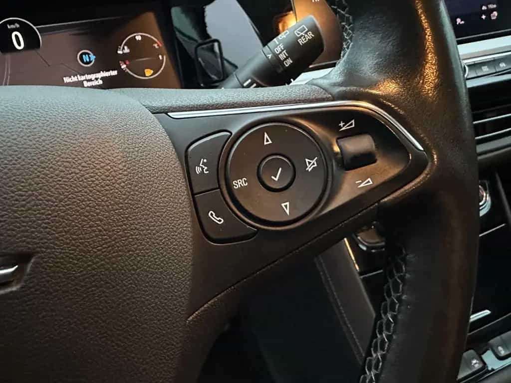 Opel Grandland (X) GS Line* 1 Hand * Navi * 02/2022-photo-18