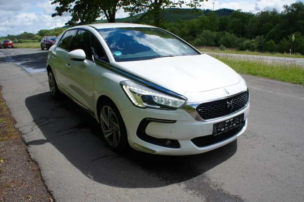 DS Automobiles DS5 BlueHDi 180 St.&St. EAT6 Business Class ... 01/2016-photo-4