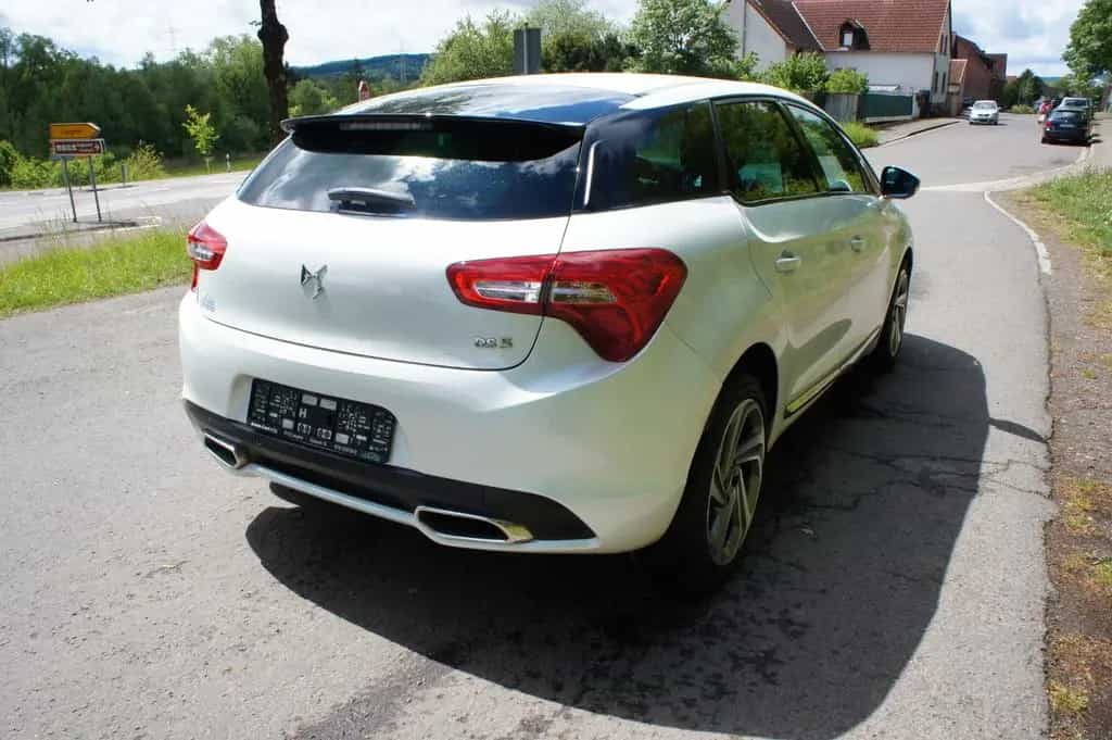 DS Automobiles DS5 BlueHDi 180 St.&St. EAT6 Business Class ... 01/2016-photo-6