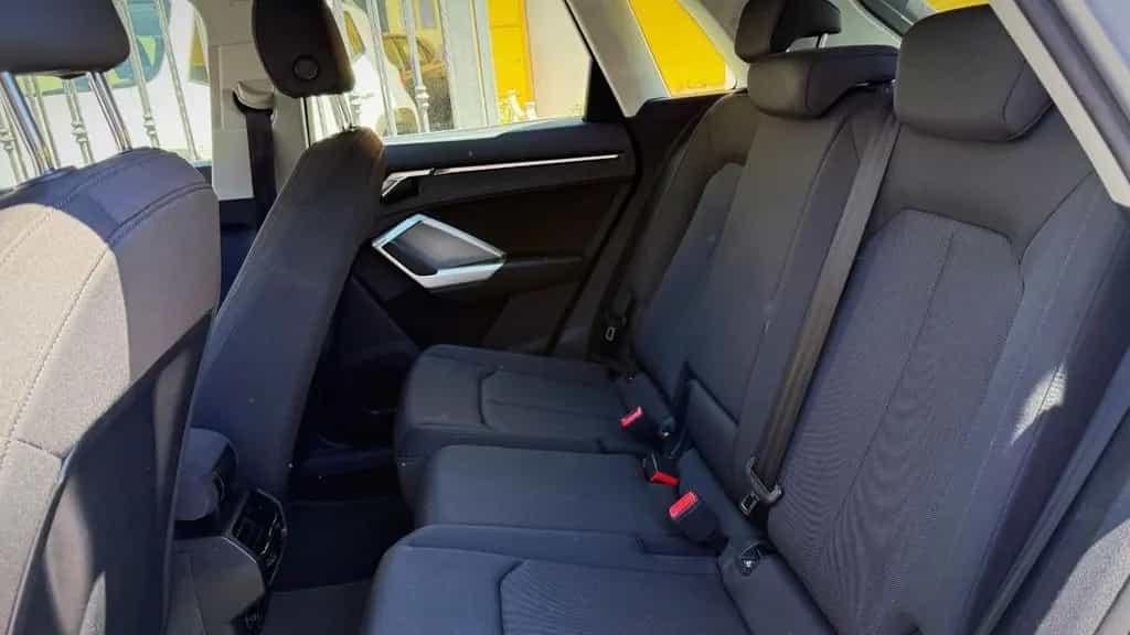 Audi Q3 2.0 Tdi STronic Business - 11/2021 11/2021-photo-11